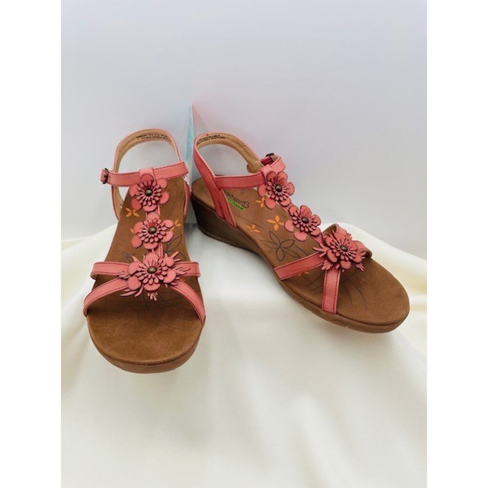 Baretraps Memory Foam Wedge Flower T-Strap Design Sandals - Red Rose - SZ 10 NWT